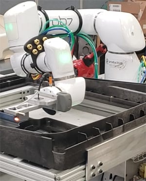 Cobot_vision_insert-placement-arm